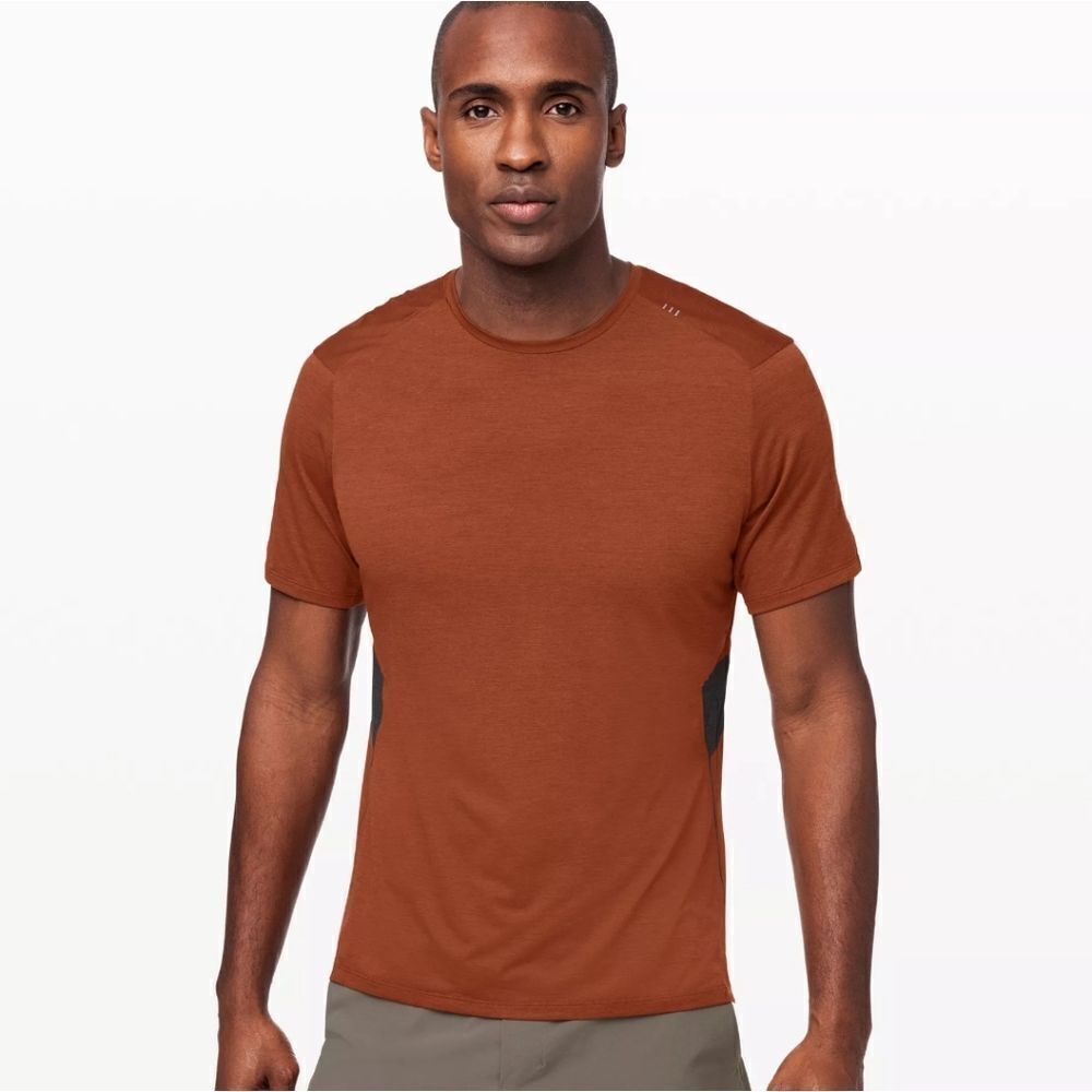 LULULEMON fast and free t-shirt